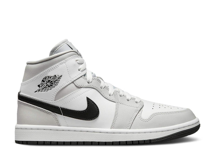Air Jordan 1 Mid ¡®Grey Fog¡¯ Unfading Sneaker