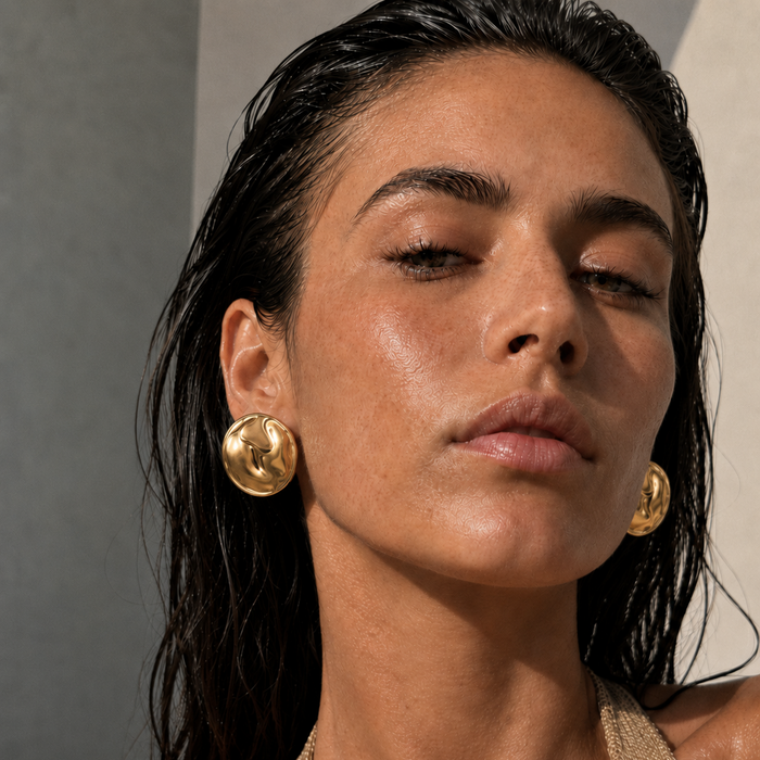 Callan Irregular Disc Earring — Stud Earring