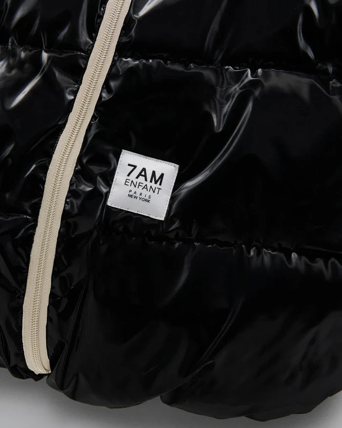 Black Liquid Shine Arctic Faux Fur//