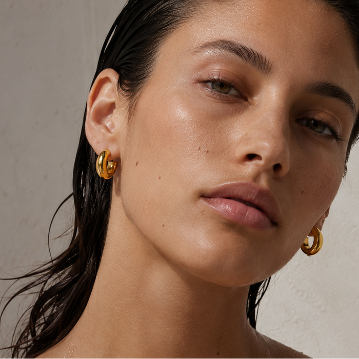 Cosa Mini Hoop Earring