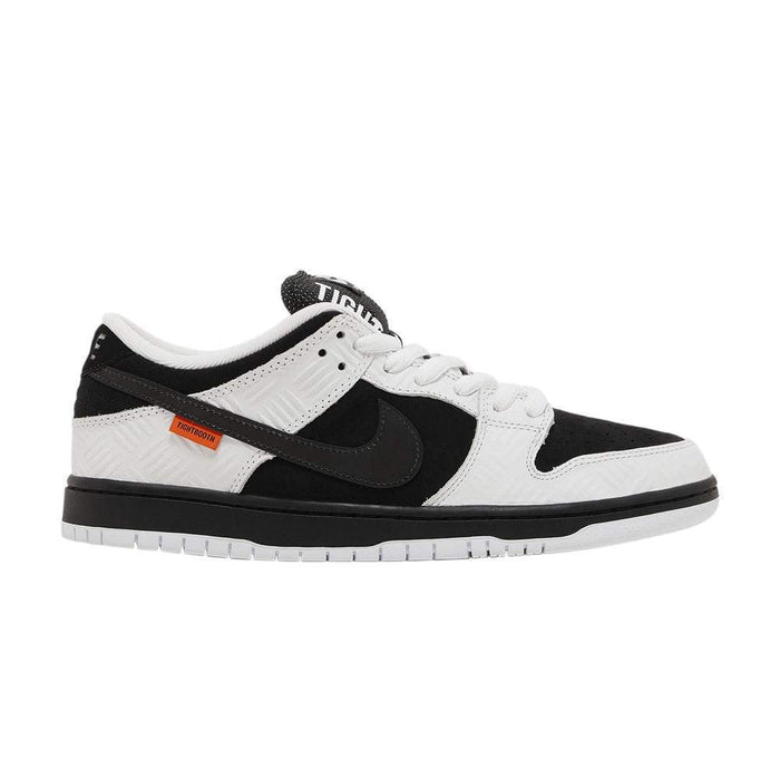 Nike TIGHTBOOTH x Dunk Low SB Sneaker Elegance Unfading Sneaker