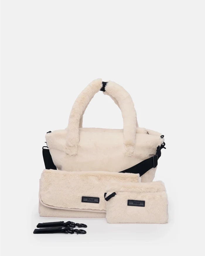 Arctic White Faux Fur//