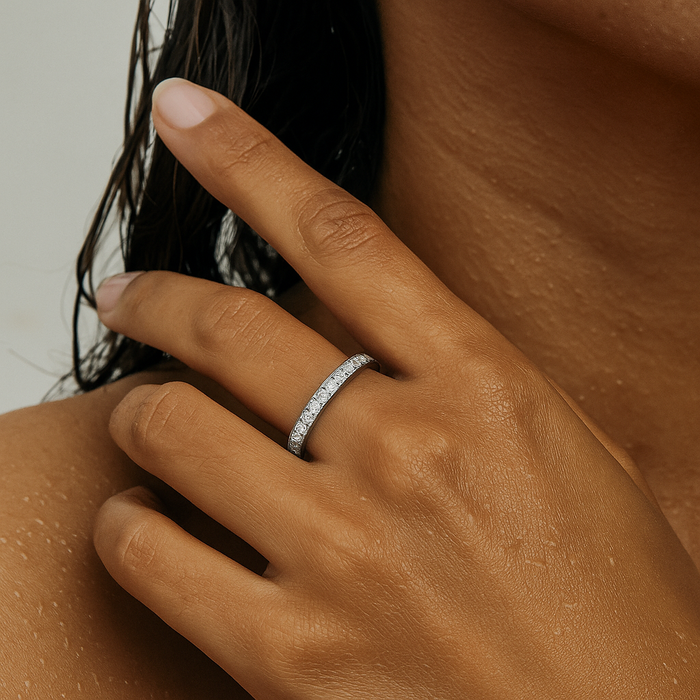 Velia Eternity Band Ring — Stackable Ring