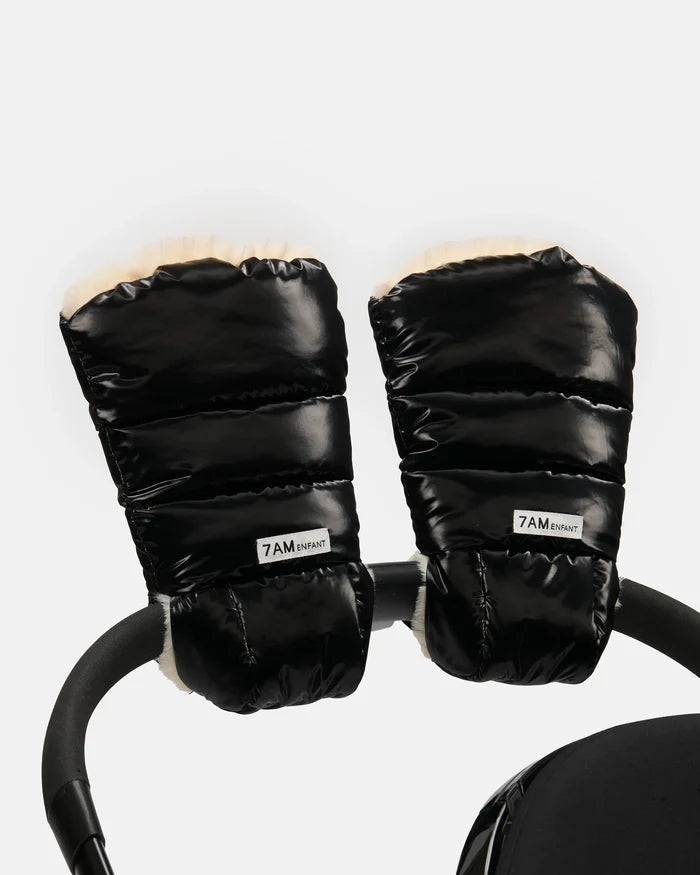 Black Liquid Shine Arctic Faux Fur//